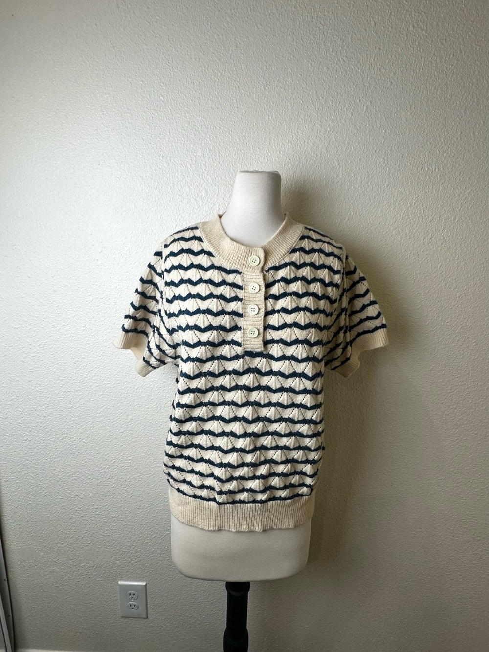 Cream & Navy Short-Sleeve Knit Sweater with Button Placket